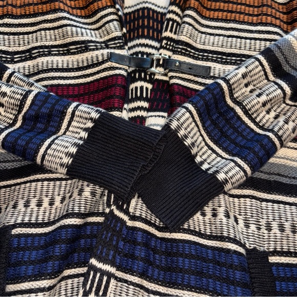 Renuar Women's Multicolor Aztec Tribal Southwestern Cardigan Buckle Closure SzL - Picture 5 of 9